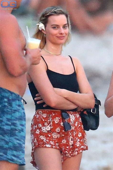 margot robbie in bikini|Margot Robbie’s The Latest To Join The Black Bikini